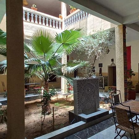 Riad Tazoulte 阿德兹 外观 照片